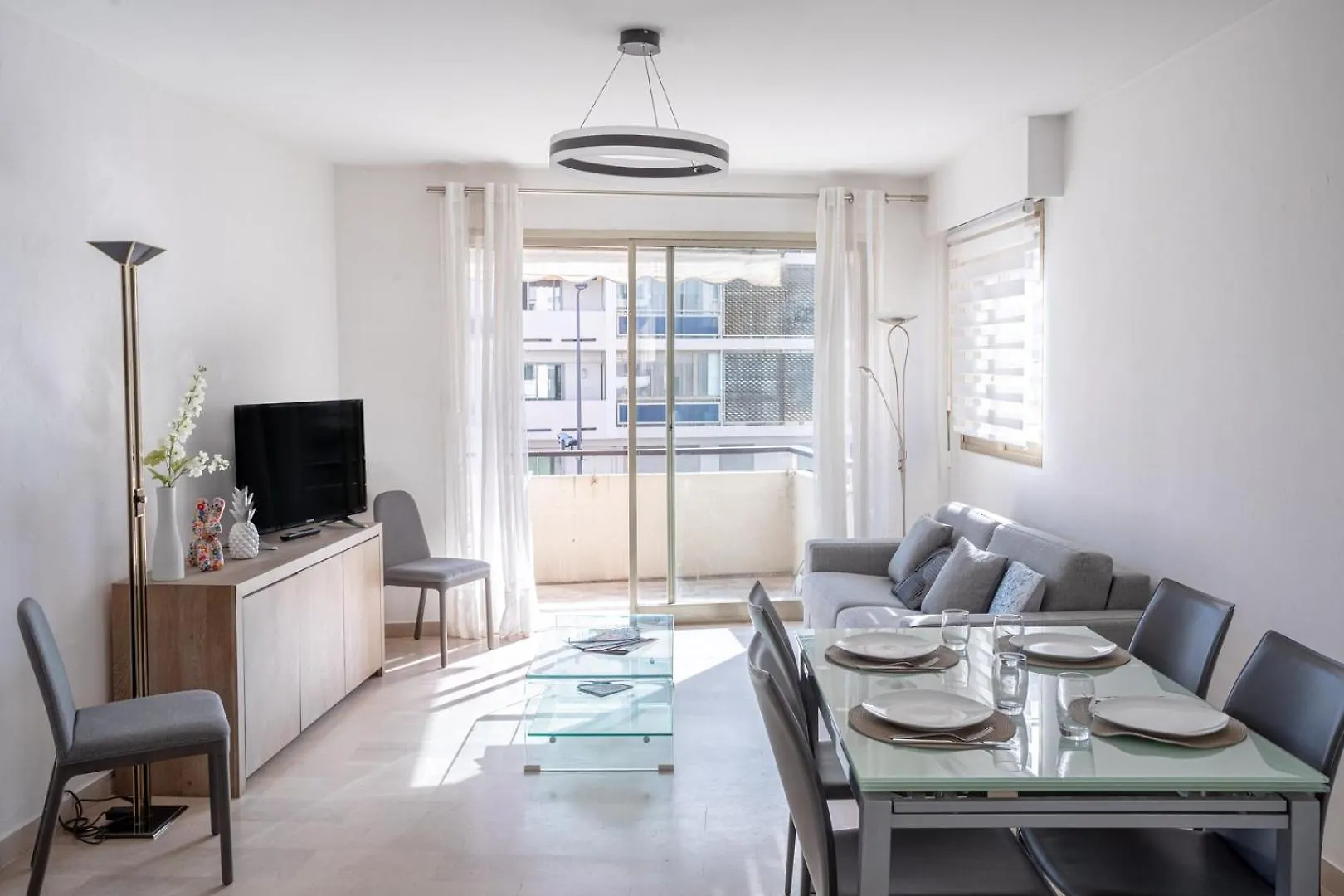 Cote Scene - Terrace & Near Croisette Apartment Cannes