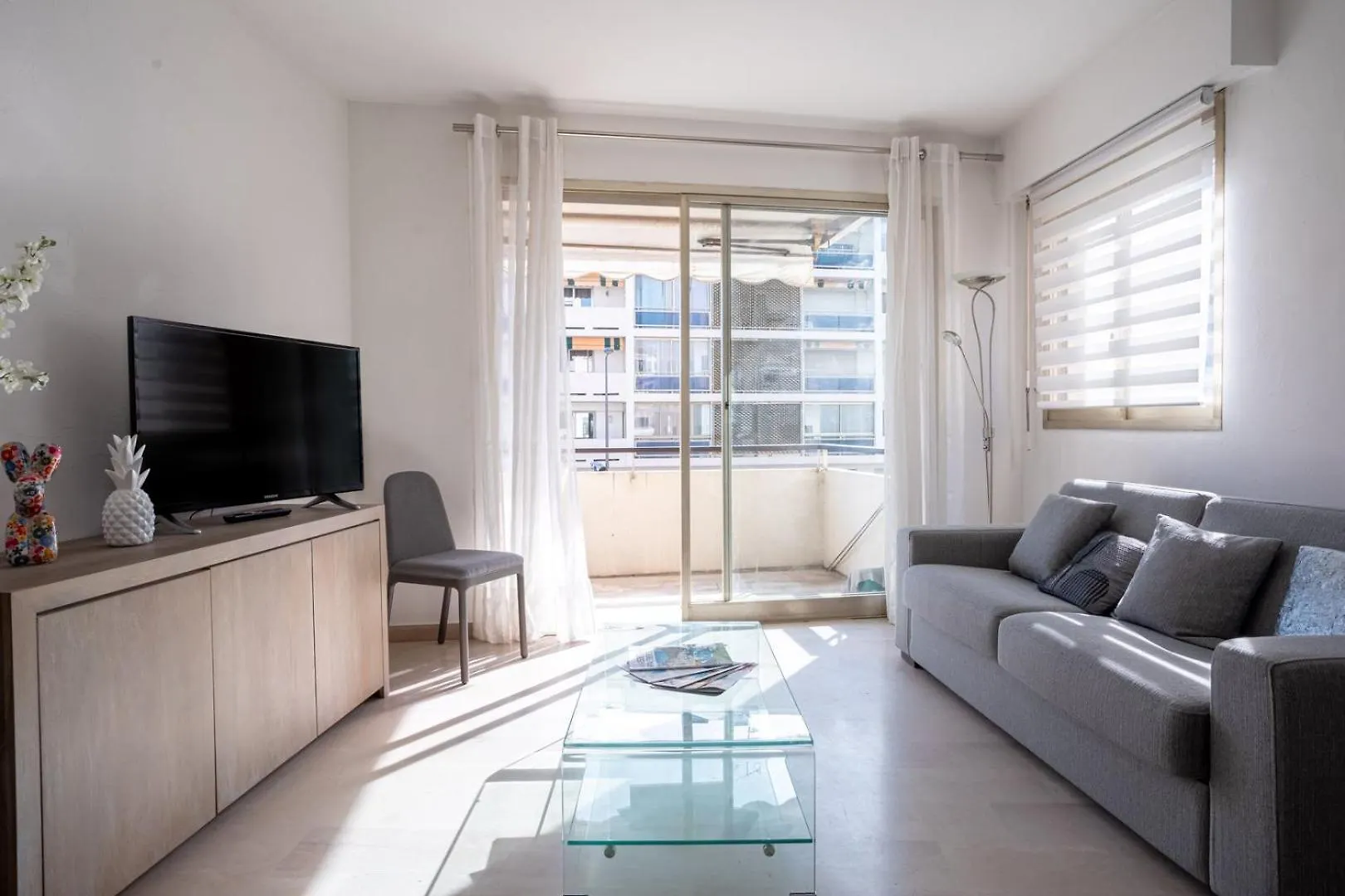 Cote Scene - Terrace & Near Croisette Apartment Cannes